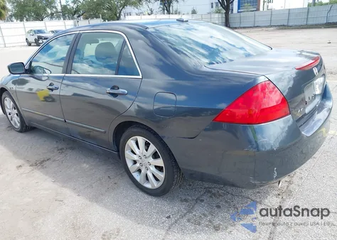 2006 Honda Accord 3.0 Ex из США, поврежденный, VIN 1HGCM668X6A054329
